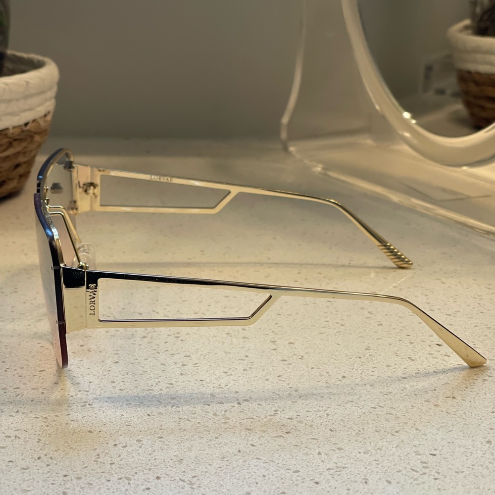 Sunglasses Bundle - Picture 6 of 10